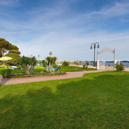 Park Hotel Ermitage Resort & Spa リド・ディ・イエゾロ エクステリア 写真