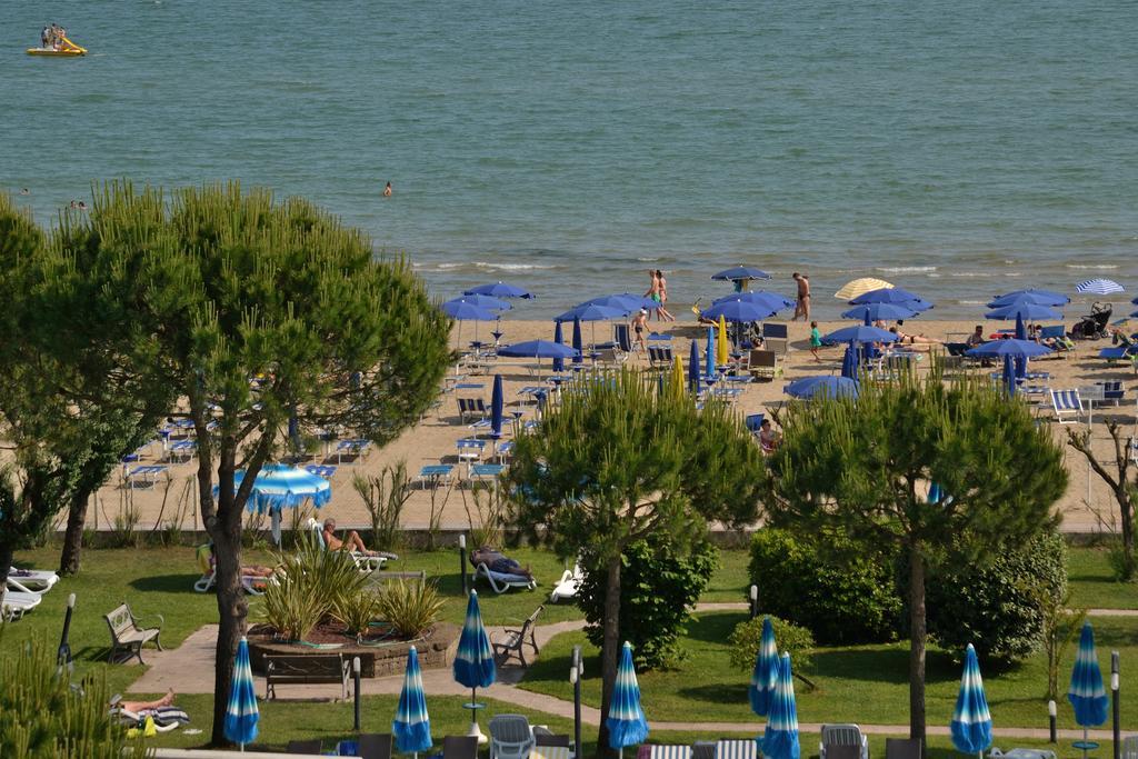 Park Hotel Ermitage Resort & Spa リド・ディ・イエゾロ エクステリア 写真