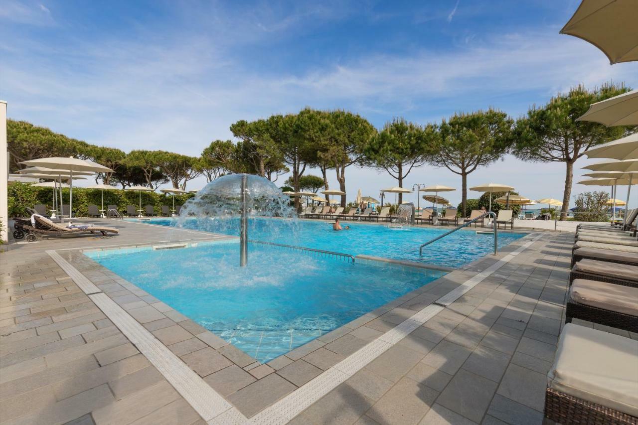 Park Hotel Ermitage Resort & Spa リド・ディ・イエゾロ エクステリア 写真