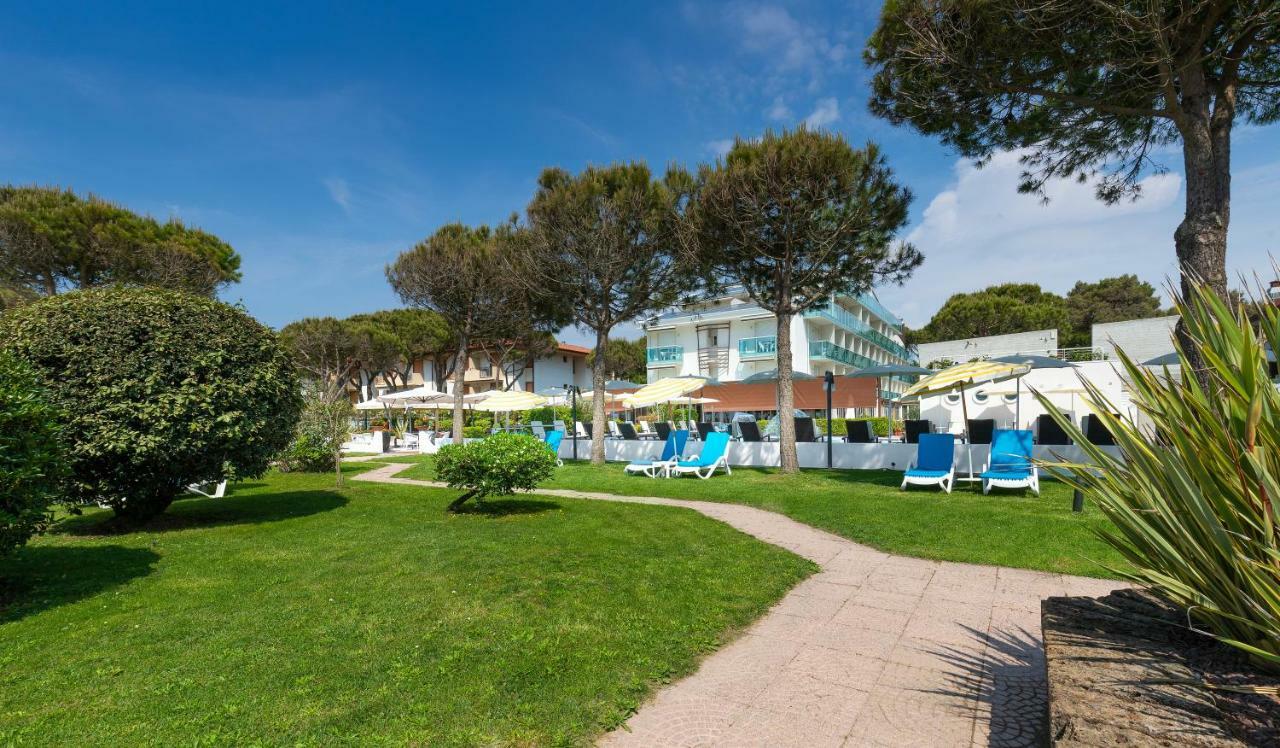 Park Hotel Ermitage Resort & Spa リド・ディ・イエゾロ エクステリア 写真
