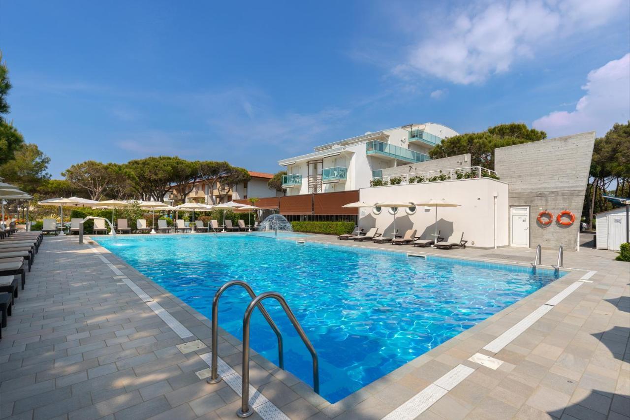 Park Hotel Ermitage Resort & Spa リド・ディ・イエゾロ エクステリア 写真